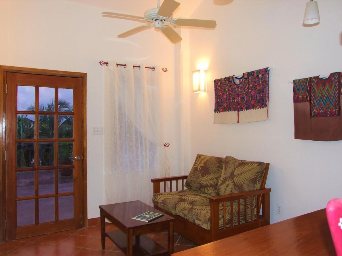 Bluebelize B&B Punta Gorda Esterno foto